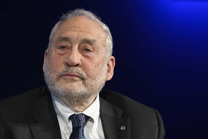 Joseph Stiglitz_01.jpg